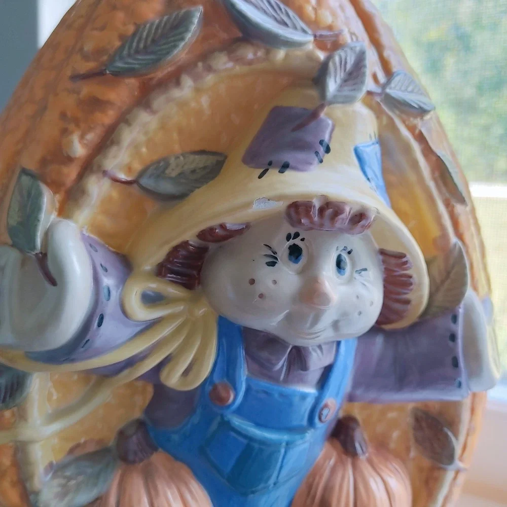 N/A charming ceramic